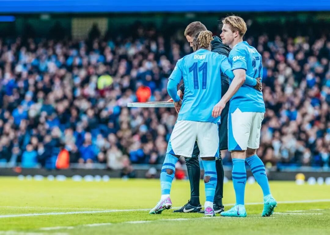 起伏太大！凤凰首节36分&第二节仅得12分，半场落后4分