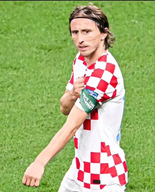 记者：弗洛伦蒂诺希望穆里尼奥重回皇马执教！