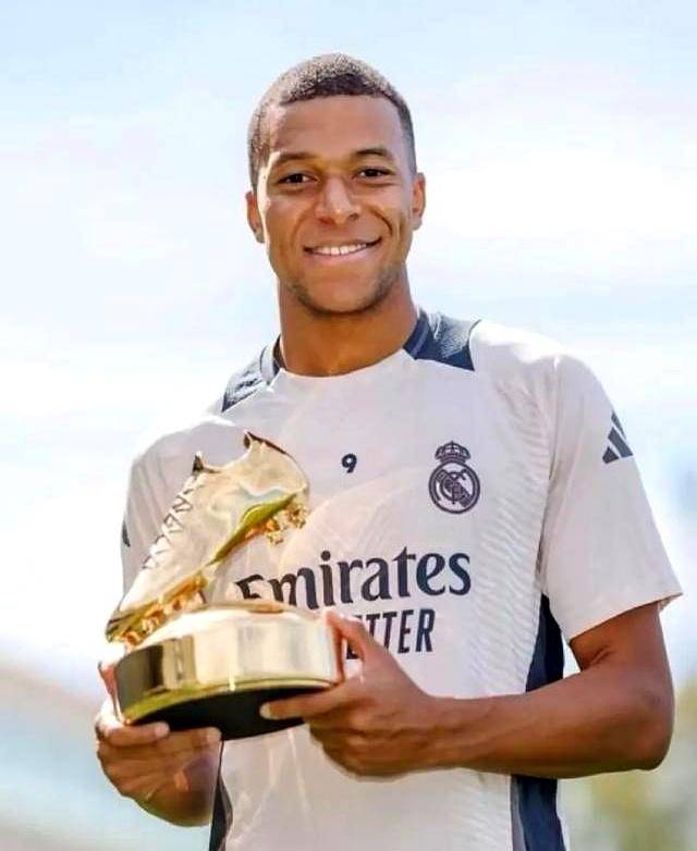 伊尔迪兹社媒发声感谢球迷支持