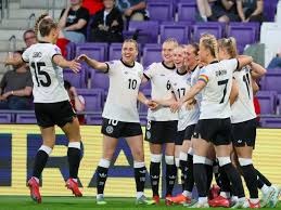 羽毛球：天王杯国际公开赛开赛